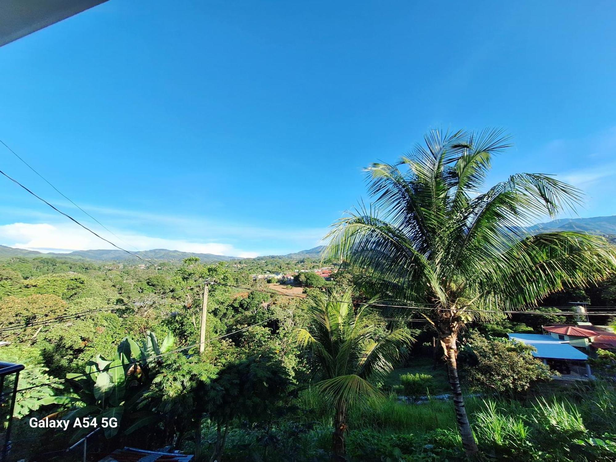 Хостел Vistas Del Sol-Casa Victoria San Isidro De El General Екстер'єр фото